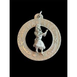 Vtg 1970’s Sterling Silver Round Hula Hawaii Charm 925